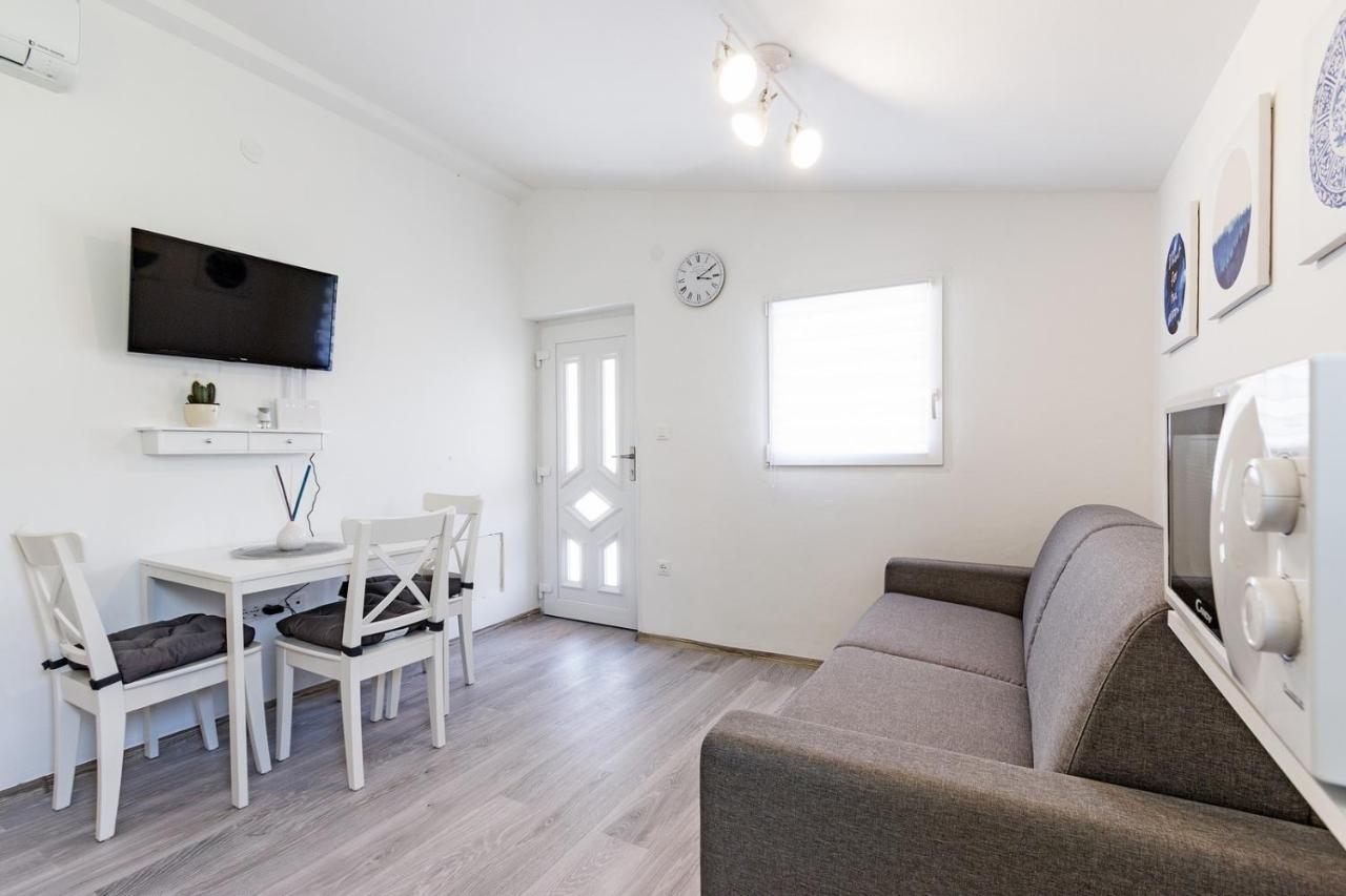 Holiday Apartment Near The Beach Fažana Kültér fotó