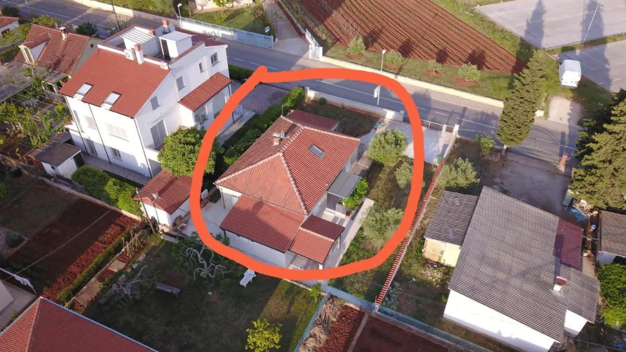 Holiday Apartment Near The Beach Fažana Kültér fotó